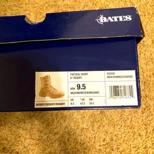 Bates 9.5 D band new never worn. New with no tags but in box.